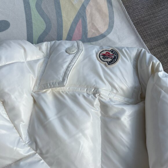 Moncler Hooded Down Jacket White - Picture 3 of 8